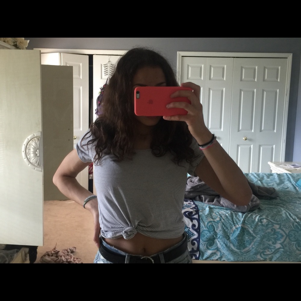 H&M white and black striped top